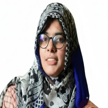 Amna Khan